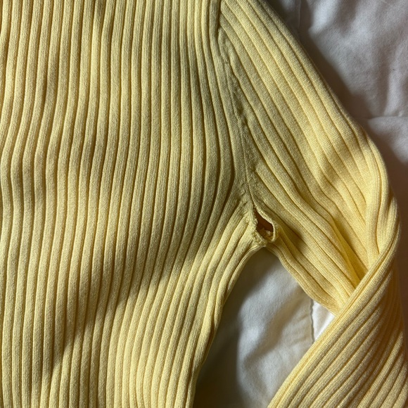 ZARA Turtleneck - Picture 7 of 7